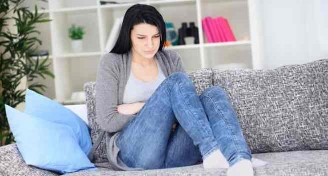 Bạn có bao giờ nghĩ rằng áo ngực có thể là nguyên nhân gây ra chứng khó tiêu và hội chứng ruột kích thích? Điều này hoàn toàn đúng. Mặc áo ngực sai cách gây áp lực lên cơ hoành, dẫn đến vấn đề về tiêu hóa.