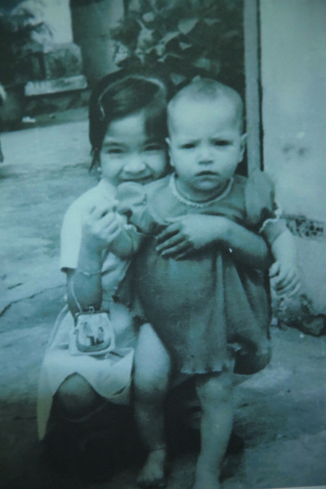 Ngay từ nhỏ, nữ ca sĩ Thanh Hà đã có vẻ đẹp khác biệt so với những bạn cùng trang lứa.