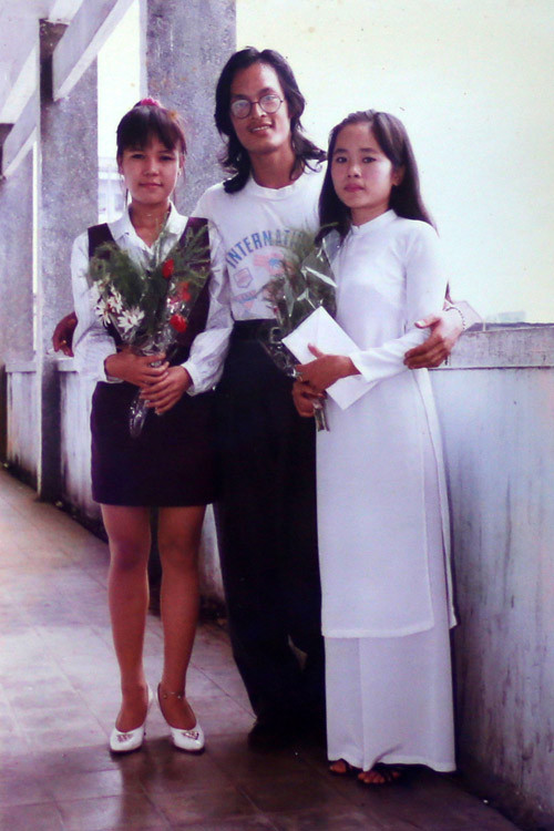Nữ danh hài trông trưởng thành và dạn dĩ hơn hẳn so với nhiều bạn bè đồng trang lứa.
