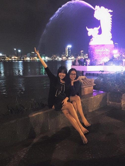 Cuộc sống của em gái Trấn Thành khiến nhiều người phải thầm ghen tị.