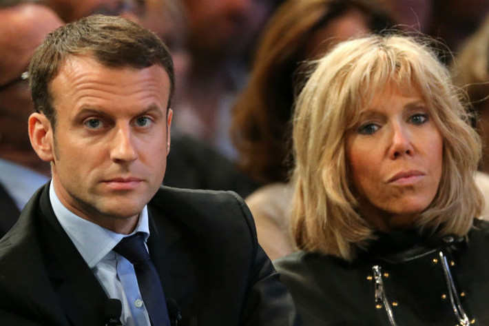Hiện bà Brigitte Trogneux được cho là một điểm tựa quan trọng cho ứng viên Macron trong cuộc tranh cử Tổng thống Pháp 2017. Ảnh: Gala.