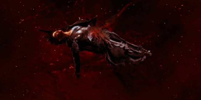 Thor: The Dark World: Với cảnh quay Jane Porter hấp thụ năng lượng Aether trong Thor: The Dark World, bất ngờ trang phục cô mặc chuyển từ quần áo hiện đại sang đồ chiến binh người Asgard. Sau đó cô lại xuất hiện trong trang phục người Trái đất. Rõ ràng cảnh quay lỗi trong bộ phim bom tấn trên đã được quay sau và chen vào giữa.