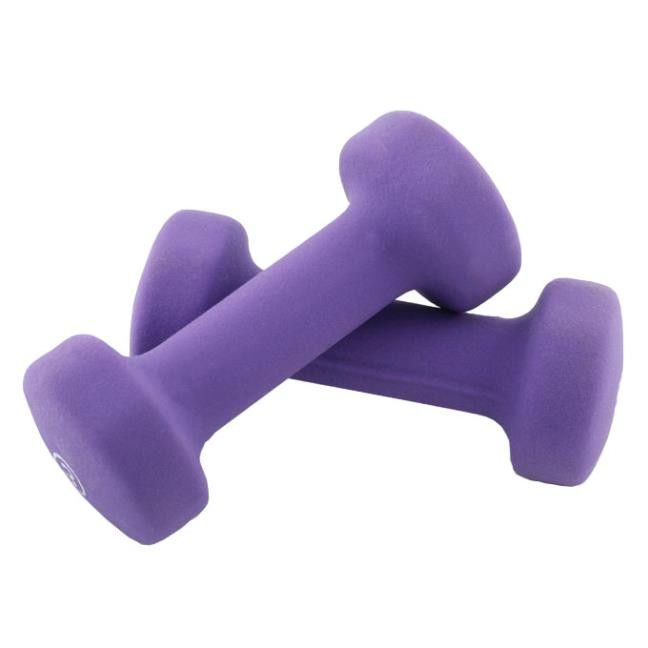 4. Thử những bài tập workout mới Có thể gym là thói quen của bạn nhưng sắp đến hôn lễ rồi, đừng dại mà thử một bài tập mới nào. Bởi cơ bắp mất đến vài tuần thậm chí vài tháng để phục hồi, chắc chắn bạn không muốn cơ thể mình đau nhức, rệu rã khoác lên bộ váy cưới lung linh rồi.