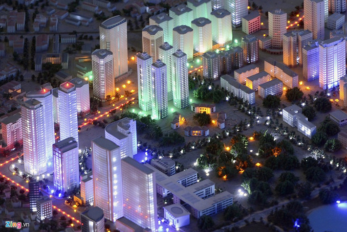 Về định hướng phát triển nhà ở, đến năm 2030, diện tích bình quân nhà ở khu vực đô thị tối thiểu là 30 m2 sàn sử dụng mỗi người và nhà ở nông thôn tối thiểu là 25 m2 sàn sử dụng mỗi người.