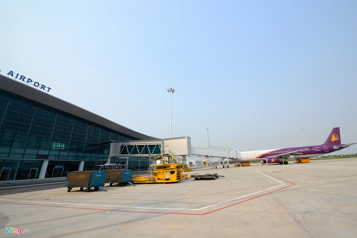 Những máy bay cỡ lớn như Airbus A350, Boeing 787 sẽ được đưa vào khai thác, sử dụng trong các chặng bay giữa Hải Phòng với các sân bay quốc tế khác. Vào ngày 12/5, chuyến bay bằng Boeing 787 lần đầu tiên đưa vào khai thác tại chặng giữa TP HCM - Hải Phòng.