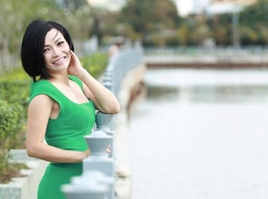 Phương Thanh từng chia sẻ cô từng thi rớt một cuộc thi âm nhạc chỉ vì... mê chơi: “Trước hôm đi thi giọng hát hay thành phố, mình mua hẳn một băng nhạc Bảo Yến về nhại cho đúng giọng “Huế tình yêu của tôi”. Chờ đến lượt mình lâu quá, thấy lũ trẻ con đá banh, mê quá, mình xin vào đá cùng. Đến khi mẹ hớt hải đi tìm thì giọng đã khàn đặc và kết quả là trượt vỏ chuối, còn mình bị mẹ phạt nhịn đói cả ngày”.