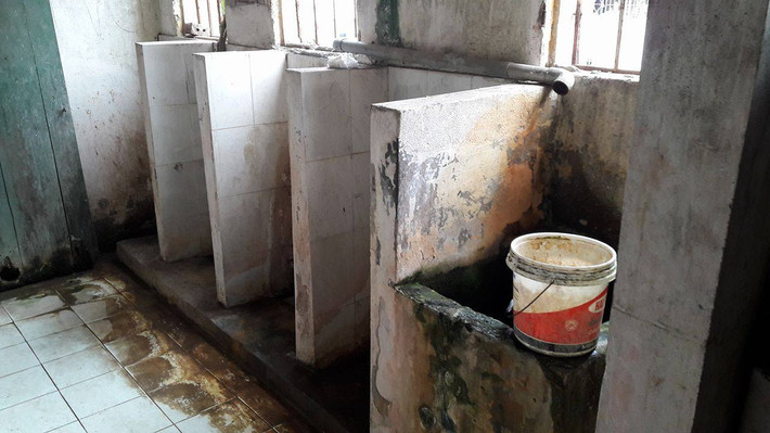 Công trình phụ 2 ngăn thời "tối cổ".