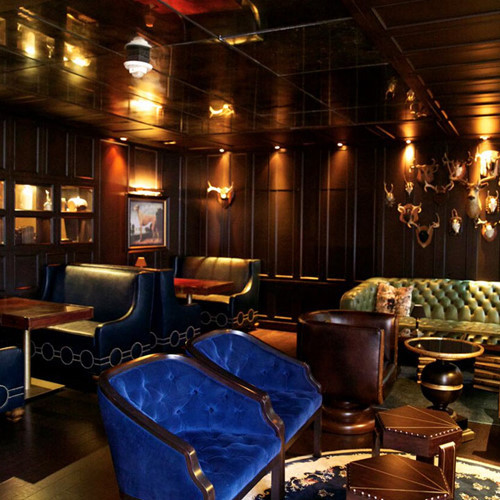 Library Bar (Los Angeles, Mỹ): Thức uống theo mùa hay những món đồ chơi mang hơi hướng cổ điển là những gì bạn sẽ bắt gặp khi đến một trong những quán bar đẹp nhất thế giới này.
