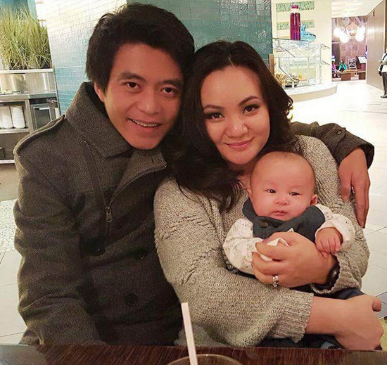 Mới đây, khán giả bất ngờ khi biết tin Xuân Mai đã kết hôn và có một con trai gần 1 tuổi. "Thần đồng âm nhạc Việt" ngày nào phải bảo lưu kết quả học tập. Có thông tin, chồng cô chuẩn bị nhập ngũ.