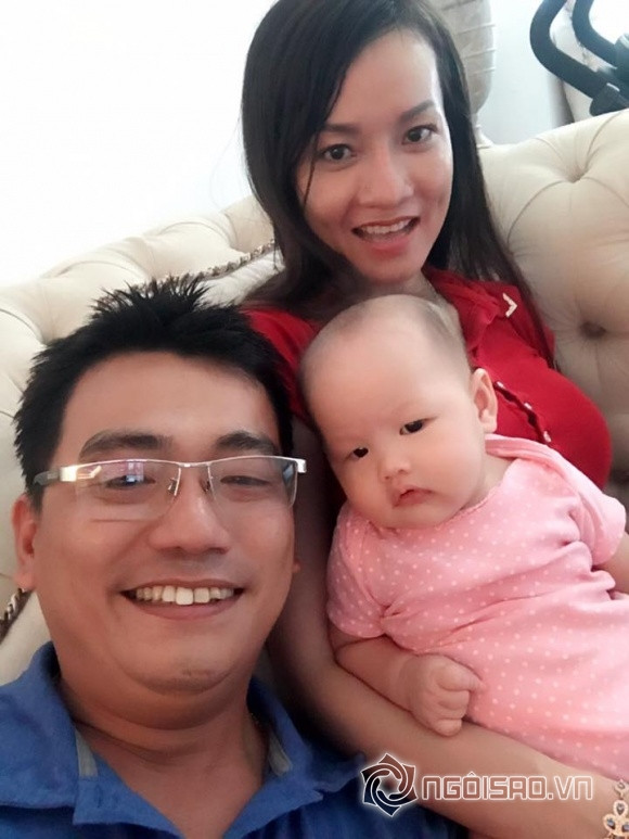 Trung Phạm đến chơi với bé Bồ Câu.