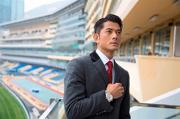 Người tình hiện tại của Quách Phú Thành sinh năm 1988, ít hơn anh 23 tuổi. Nhan sắc và hình thể của cô gái này nhận được nhiều lời khen ngợi của cộng đồng mạng. Anh cũng công khai chuyện tình cảm và khẳng định muốn kết hôn, sớm có con trong lần sinh nhật 50 tuổi năm ngoái. Vẫn gương mặt ngời sáng như thập niên 90 nhưng giờ đây Quách Phú Thành đã bản lĩnh hơn xưa.