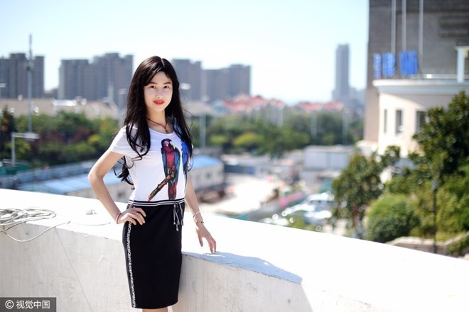 Bản sao Lưu Diệc Phi tin rằng sự nghiệp của cô sẽ thuận lợi hơn trong tương lai khi cô thấy yêu bản thân và tự tin với vẻ ngoài của mình.