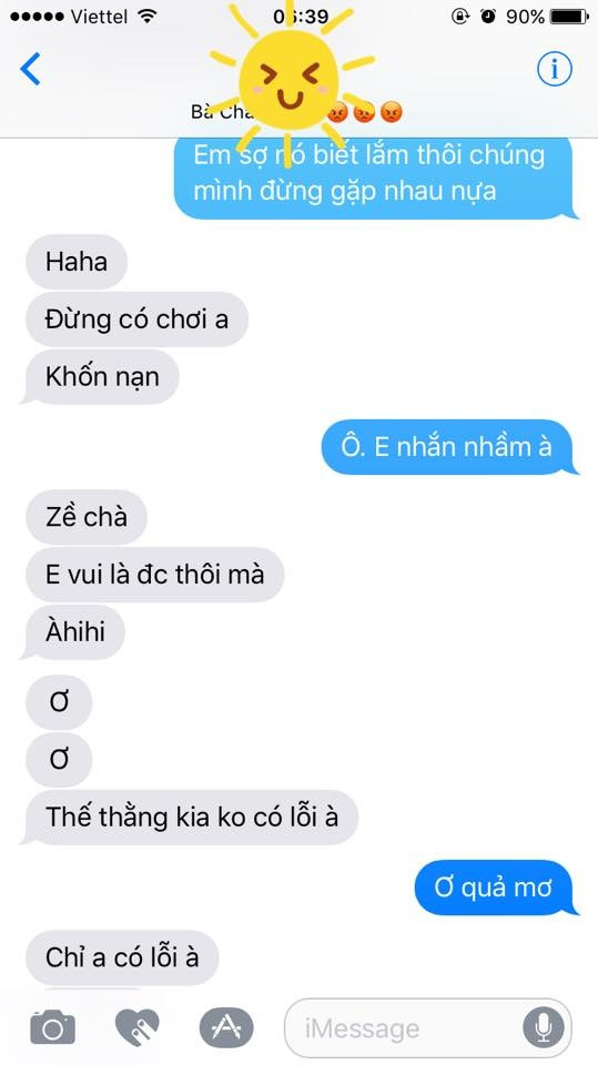 Vờ nhắn tin nhầm: "Em sợ chồng biết lắm" Các chị em quả là sáng tạo trong việc thử thách lòng chồng khi đồng loạt nhắn tin với nội dung khá "mờ ám": "Em sợ nó biết lắm, tạm thời mình đừng gặp nhau nữa” và sau đó chờ đợi phản ứng của chồng để khoe nhau trên mạng xã hội.