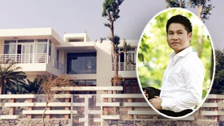Việt Hoàn hiện đang sở hữu khu nhà vườn với diện tích hơn 1.800 m2 ở vùng ven ngoại thành Hà Nội.