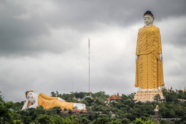 Tượng Phật Laykyun Sekkya, Myanmar: Với chiều cao 116m, bức tượng Phật Laykyun là bức tượng cao thứ hai trên thế giới. Ngay dưới chân bức tượng hùng vĩ nhất thế giới này là tượng Phật Monywa nằm ngang lớn nhất thế giới.