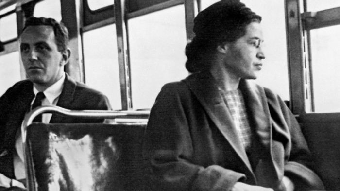 Rosa Louise Mccauley Parks, nhà hoạt động vì cộng đồng.