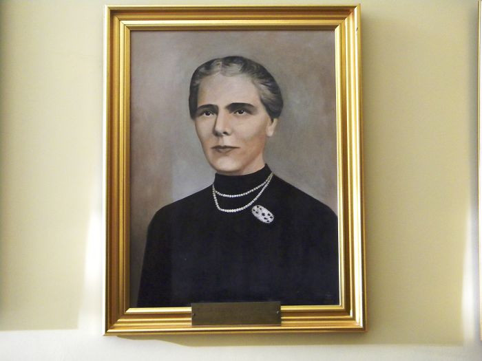 Eliza Leonida Zamfirescu, nữ kĩ sư đầu tiên trên thế giới.