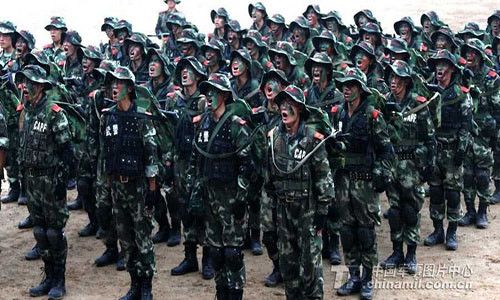 Theo Al Masdar News ngày 2/8, tờ báo Al-Watan dẫn lời Đại sứ Trung Quốc tại Syria Qi Qianjin tuần này cho biết, Quân đội Trung Quốc đã sẵn sàng để “bằng cách nào đó” tham gia vào chiến dịch quân sự sắp tới của lực lượng chính phủ Damascus tại Idlib, đặc biệt là khi có sự hiện diện lớn của các chiến binh Duy Ngô Nhĩ gần khu Jisr Al-Shughour. Ảnh: AMN.