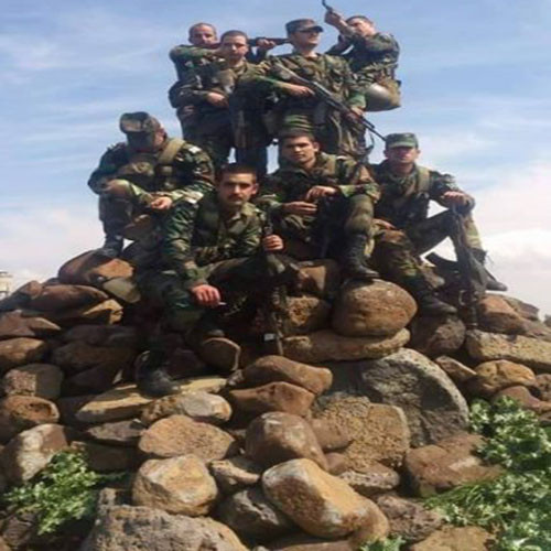 Biết Quân đội Syria sắp mở chiến dịch quân sự, phiến quân HTS và đồng minh Jaysh Al-Izza liền xây dựng, củng cố hầm hào và các căn cứ của chúng tại Hama cũng như Idlib. Ảnh: AMN.