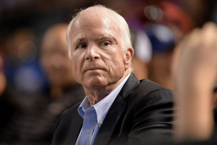 Tiếp đến, ông McCain quyết định ra tranh cử vào Thượng viện Mỹ đại diện Arizona vào năm 1986 và cuối cùng ông giành thắng lợi trong cuộc bầu cử một cách dễ dàng với 60% số phiếu ủng hộ. Ảnh: BI.