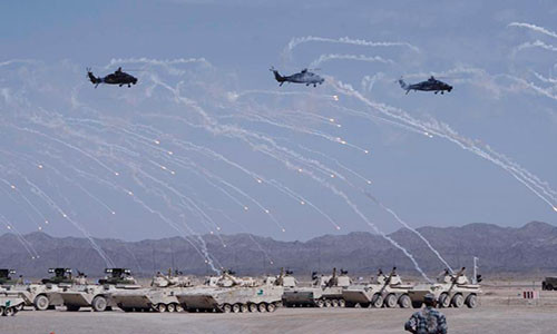 Theo Sputnik, Hội thao quân sự quốc tế Army Games 2018 diễn ra trong khoảng thời gian từ ngày 28/7 đến 11/8 và được tổ chức trên lãnh thổ của 7 quốc gia bao gồm Nga, Azerbaijan, Armenia, Belarus, Iran, Kazakhstan và Trung Quốc. Ảnh: Reuters.
