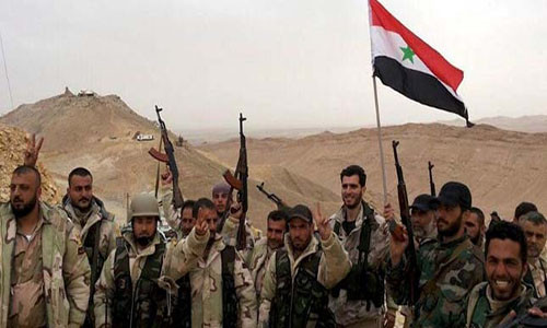 Theo Al Masdar News ngày 23/8, Quân đội Syria và lực lượng đồng minh NDF đã chính thức phong tỏa toàn bộ vùng núi Al-Safa chiến lược ở tỉnh Sweida sau cuộc giao tranh kéo dài nhiều ngày với phiến quân IS. Ảnh: shiitenews.