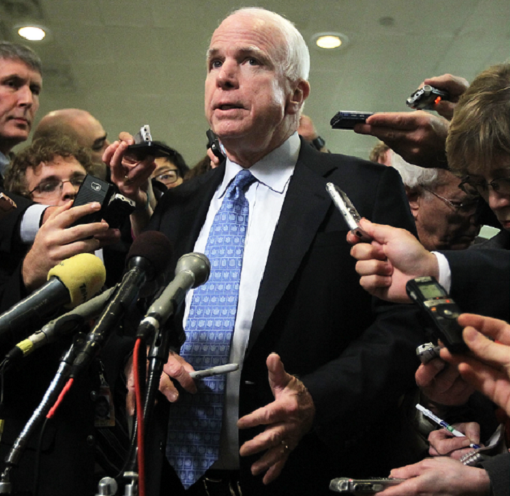 Thượng nghị sĩ McCain cũng từng nói: “Sức mạnh to lớn nhất của nước Mỹ là tầm nhìn đầy hy vọng về tiến bộ của nhân loại”. Ảnh: BI.