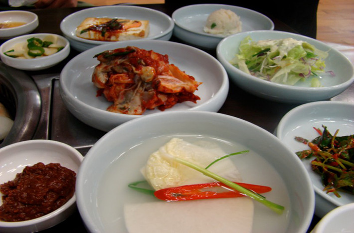Kim chi là món ăn phổ biến ở Hàn Quốc, nhưng chắc hẳn không phải ai cũng biết rằng có tới 250 loại kim chi khác nhau. Ảnh: NF.
