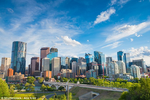 Thành phố Calgary của Canada là thành phố đáng sống thứ tư trên thế giới. Theo Daily Mail, cuộc khảo sát được thực hiện tại 140 thành phố và được xếp hạng dựa trên các tiêu chí như chỉ số ổn định, chăm sóc y tế, văn hóa, môi trường, giáo dục và cơ sở hạ tầng. Ảnh: Shutterstock.