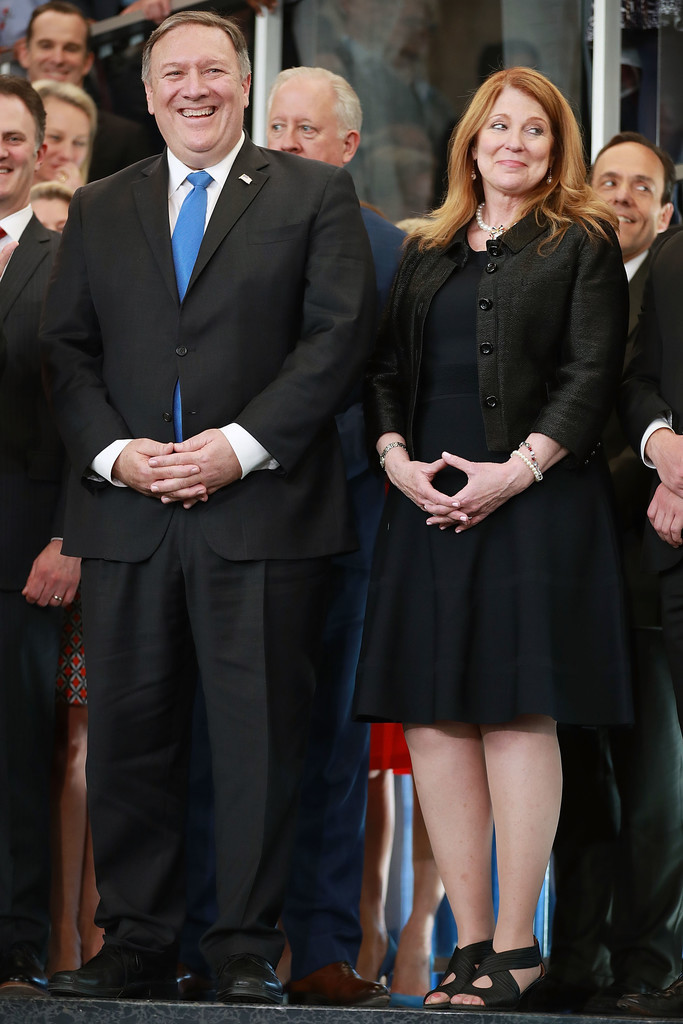 Vào năm 2010, khi ông Mike Pompeo chạy đua trong cuộc bầu cử tại Hạ viện, bà Susan đã góp công sức rất lớn để giúp chồng đạt được thành công. Ảnh: Zimbio.