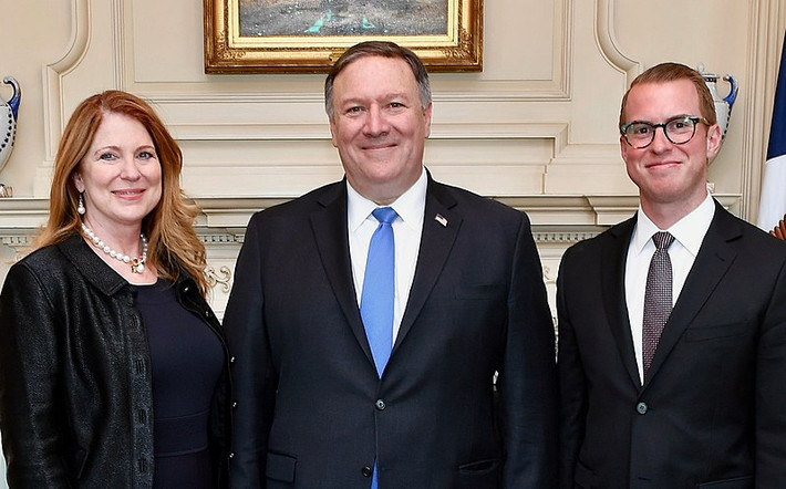 Được biết, bà Susan kết hôn với Ngoại trưởng Mỹ Mike Pompeo vào năm 1991. Họ có một người con trai tên Nicholas Pompeo. Ảnh: Wikipedia.