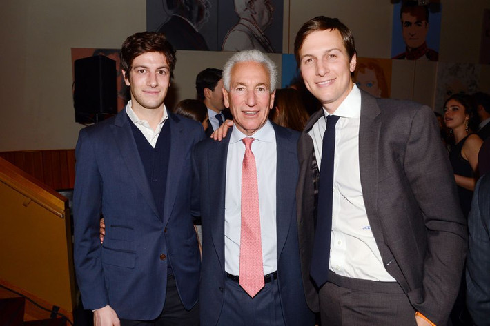 Trước đây, nhà phát triển bất động sản Charles Kushner từng là người đóng góp lớn cho Đảng Dân chủ. Ông cũng quyên góp cho nhiều trường học, trong đó có Đại học Harvard. Kushner Hall là một tòa nhà được đặt theo tên ông trong khuôn viên Đại học Hofstra. Ảnh: T&C.