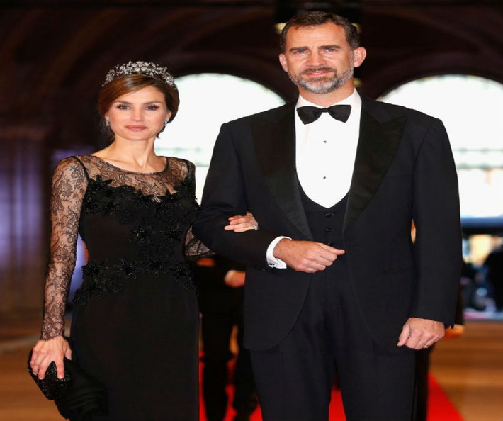 Quốc vương Felipe và Hoàng hậu Letizia xứng đáng là một cặp đôi hoàng gia hoàn hảo của Tây Ban Nha.