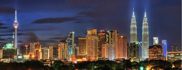 Malaysia là một trong những quốc gia có tốc độ phát triển kinh tế nhanh nhất thế giới, với tỷ lệ tăng trưởng trung bình hàng năm là 6,5% trong gần 50 năm. Quốc gia Đông Nam Á này đón 27,4 triệu du khách trong năm 2014.