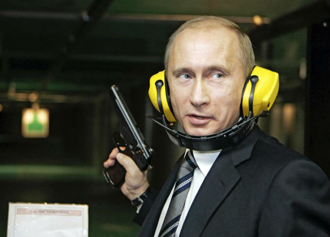 Tổng thống Putin trong chuyến thăm tòa trụ sở Tình báo quân sự GRU ở Moscow ngày 8/11/2006.