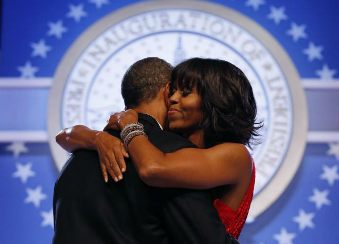 Vợ chồng Tổng thống Mỹ Barack Obama cùng nhau khiêu vũ trong sự kiện Inaugural Ball ở Washington ngày 21/1/2013.