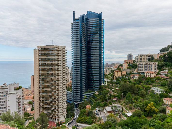 Năm 2017, giá nhà bán lại trung bình ở Monaco là hơn 5 triệu USD.
