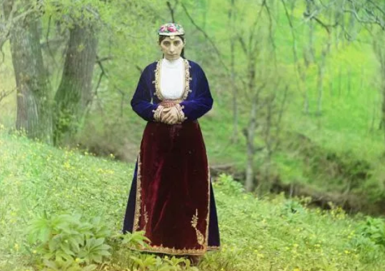 Theo The Sun, những bức ảnh màu của Sergei Mikhailovich Prokudin-Gorskii phần nào hé mở cuộc sống ở nước Nga cách đây hơn 100 năm. (Nguồn ảnh: The Sun)