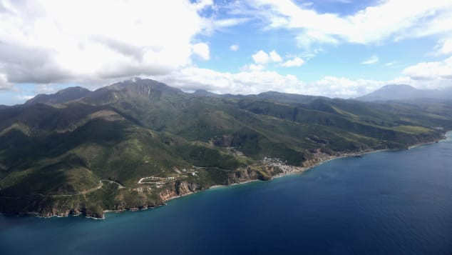 Dominica cũng là một trong những nước thu hút ít khách du lịch trên thế giới. Năm 2017, nước này đón 79.000 du khách nước ngoài.