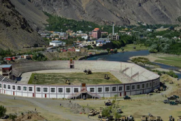 Abdul Rahman, một quan chức địa phương, cho biết Panjshir từng là thành trì vững chãi nhất trước sự chiếm đóng của Taliban giai đoạn 1996-2001 và khẳng định “sẵn sàng phản kháng Taliban” thêm một lần nữa. Ảnh: HT.