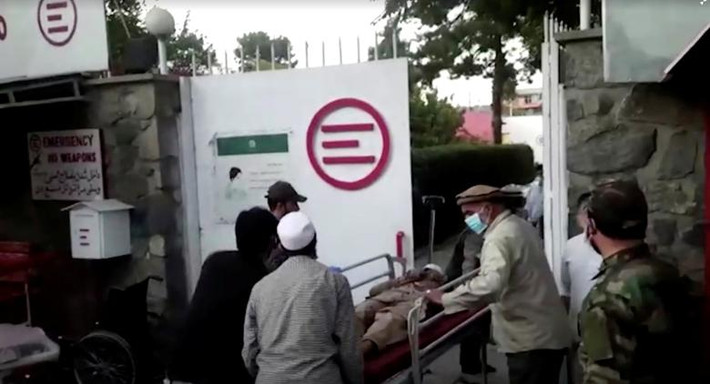 "Chúng tôi đã ra lệnh cho các chỉ huy quân đội lập kế hoạch tác chiến để tấn công vào tài sản, hàng ngũ lãnh đạo và các mục tiêu khác của IS. Chúng tôi sẽ đáp trả mạnh tay, chính xác vào thời gian và địa điểm mà chúng tôi lựa chọn", ông chủ Nhà Trắng cho biết. Ảnh: Reuters.