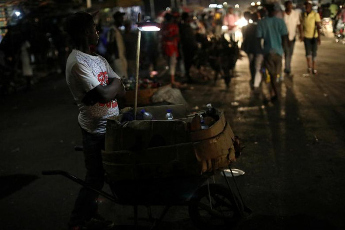 Trận động đất kinh hoàng ở Haiti năm 2010 đã khiến 220.000 người thiệt mạng và hơn một triệu người phải rời bỏ nhà cửa. Tám năm sau động đất, Haiti vẫn là một trong những quốc gia nghèo nhất Châu Mỹ và cuộc sống của người dân ở Haiti vẫn còn nhiều khó khăn. (Nguồn ảnh: Reuters)