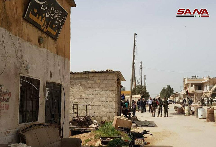 Ngoài ra, Quân đội Syria tuyên bố lực lượng dân quân người Kurd (YPG) không có ý định "giao" Tal Rifaat cho lực lượng Thổ Nhĩ Kỳ. Ảnh: AMN/SANA.