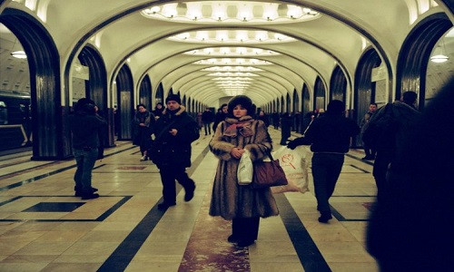 Hệ thống tàu điện ngầm Moscow còn được biết đến là “Cung điện ngầm dưới lòng đất”.