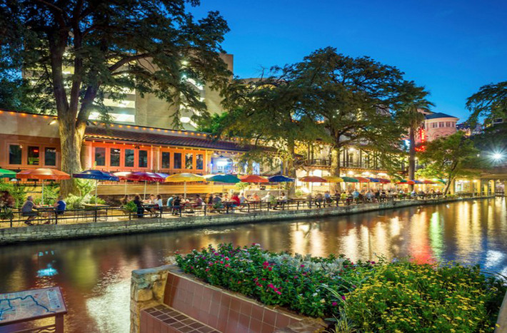 Thành phố San Antonio, bang Texas, có nhiều địa danh tuyệt đẹp, trong đó phải kể đến khu vườn thảo mộc San Antonio.