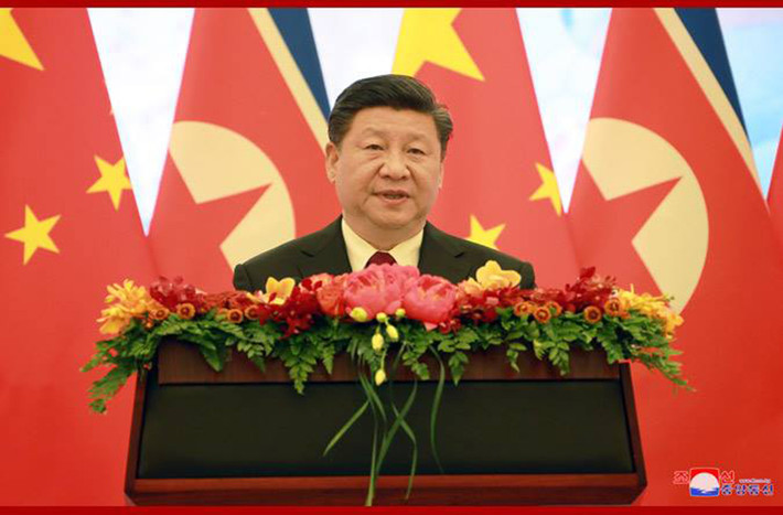 Ông Tập nhấn mạnh mối quan hệ hữu nghị Trung Quốc - Triều Tiên là tài sản quý của nhân dân hai nước, hai nhà lãnh đạo cần tiếp tục kế thừa và phát huy.