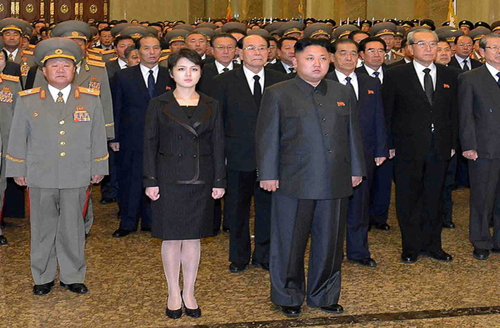 Nguồn tin khác thì cho biết, bà là một ca sĩ trong ban nhạc Unhasu và có thể đã biểu diễn trước ông Kim Jong-un và Chủ tịch Kim Jong-il trong buổi hòa nhạc mừng năm mới hồi năm 2010. Ảnh: EPA.