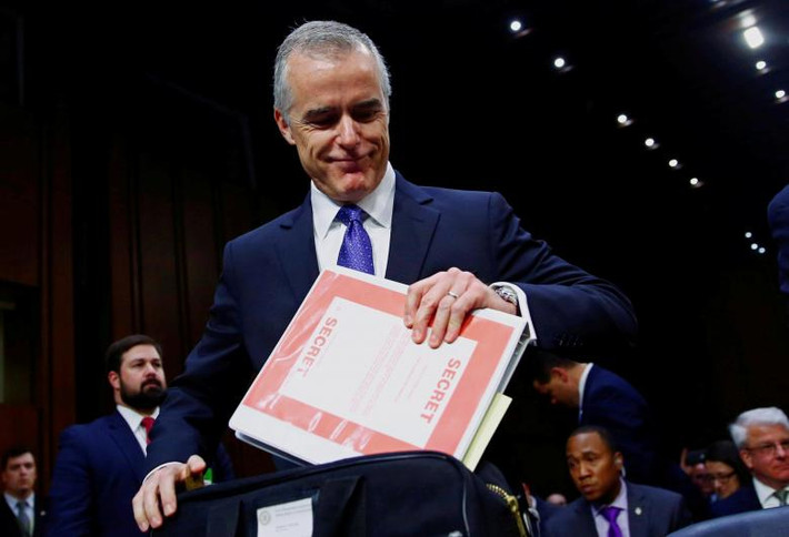 Ngày 29/1, ông Andrew G. McCabe từ chức Phó Giám đốc Cục điều tra Liên bang Mỹ (FBI) sau nhiều tháng hứng chịu chỉ trích từ Tổng thống Donald Trump.