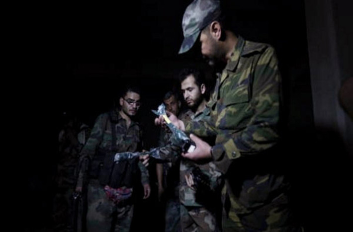 Cũng tại Đông Ghouta, quân chính phủ Damascus đã phát hiện một nhà máy sản xuất tên lửa của nhóm phiến quân tại thị trấn Air Tarma. Ảnh: FNA.