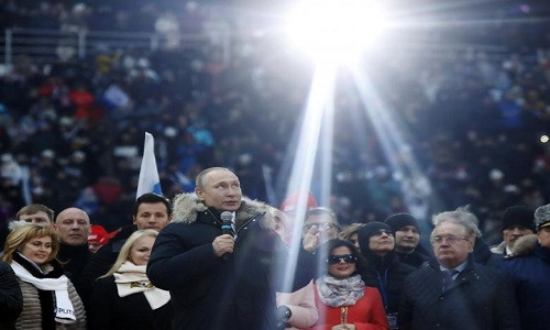 Tổng thống Putin phát biểu trước những người ủng hộ tại Sân vận động Luzhniki ở thủ đô Moscow ngày 3/3.